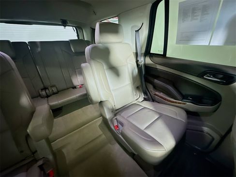 Used 2018 Chevrolet Tahoe Premier image 14