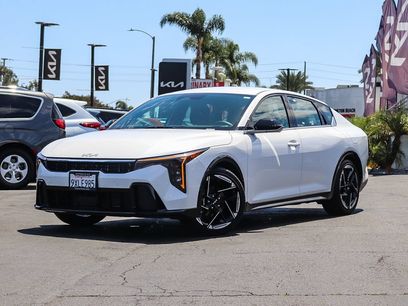 Certified 2025 Kia K4 GT-Line