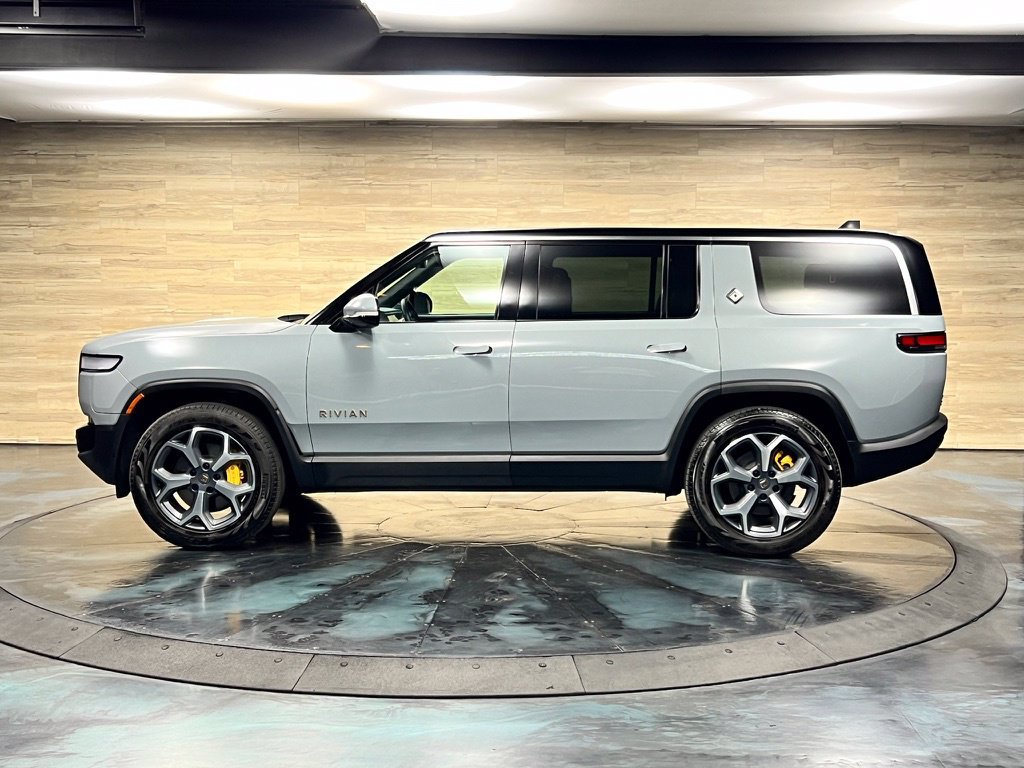 Used 2024 Rivian R1S Adventure Quad AWD/4WD image 26