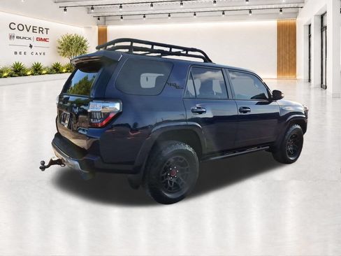 Used 2024 Toyota 4Runner TRD Off-Road Premium AWD/4WD image 11