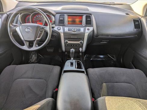 Used 2010 Nissan Murano S image 16