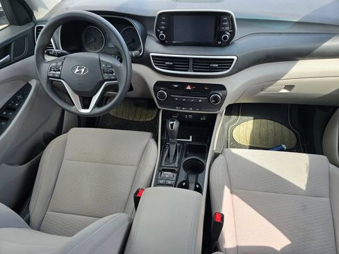 Used 2020 Hyundai Tucson SE w/ Cargo Package FWD image 17