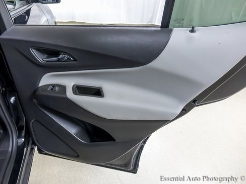 Used 2024 Chevrolet Equinox LS w/ LS Convenience Package image 21