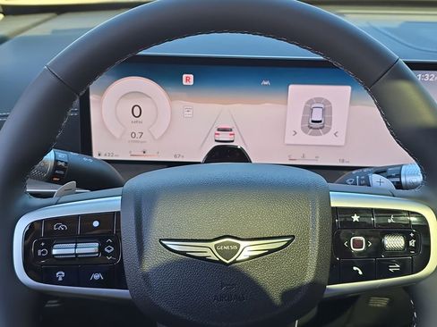 New 2026 Genesis GV80 2.5T Advanced image 24