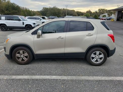 Used 2016 Chevrolet Trax LT image 7