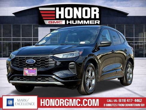 Used 2024 Ford Escape ST-Line image 7