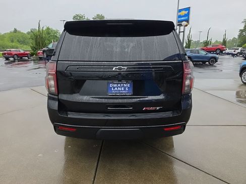 Used 2024 Chevrolet Suburban RST w/ Luxury Package AWD/4WD image 6