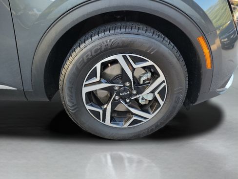 Certified 2024 Kia Sportage LX FWD image 29