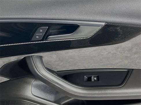 Used 2020 Audi S4 Premium Plus image 31