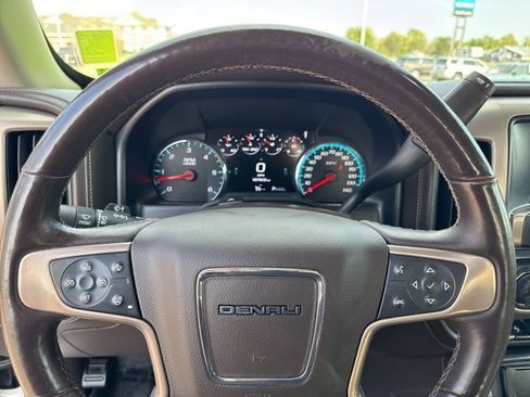 Used 2017 GMC Sierra 1500 Denali w/ Denali Ultimate Package image 17