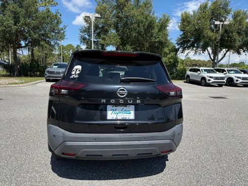 Used 2021 Nissan Rogue S FWD image 13