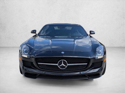 Used 2015 Mercedes-Benz SLS AMG GT Final Edition image 3