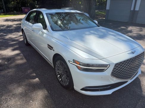 Used 2021 Genesis G90 3.3T Premium RWD image 1