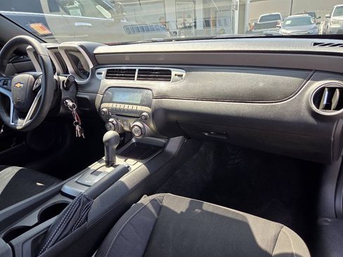 Used 2015 Chevrolet Camaro LS RWD image 25