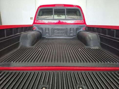 Used 2004 Toyota Tacoma PreRunner RWD image 8