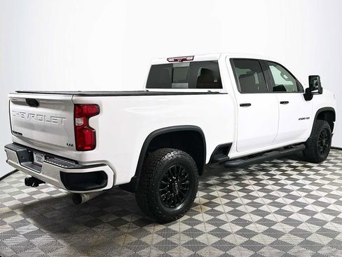 Used 2021 Chevrolet Silverado 2500 LTZ w/ LTZ Plus Package AWD/4WD image 7
