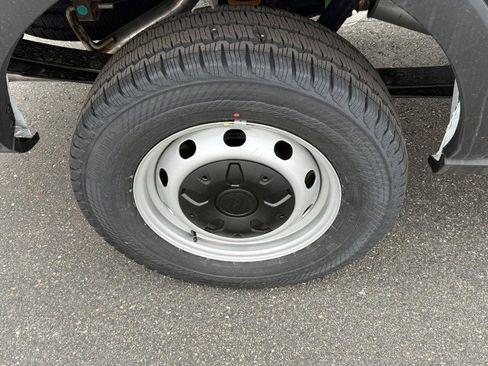 New 2025 Ford Transit 150 148 Medium Roof image 5