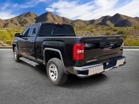 Used 2017 GMC Sierra 1500 2WD Double Cab w/ Sierra Convenience Package image 5