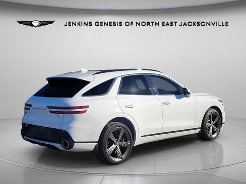 Used 2025 Genesis GV70 2.5T Sport Prestige w/ Sport Prestige Package image 5