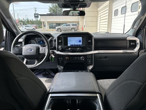 Used 2022 Ford F150 XLT w/ Trailer Tow Package AWD/4WD image 16