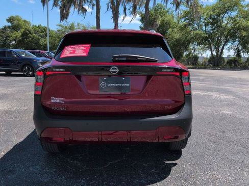 Certified 2025 Nissan Kicks SR w/ SR Premium Package FWD image 5
