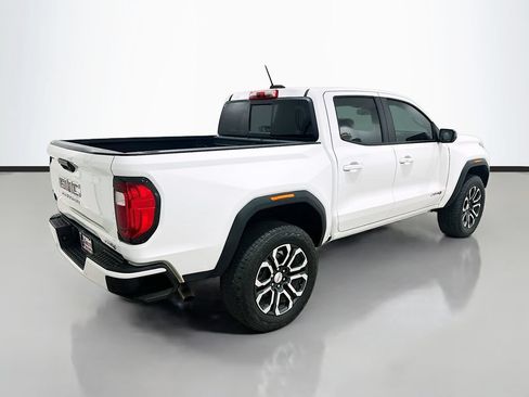 Used 2023 GMC Canyon AT4 w/ AT4 Premium Package AWD/4WD image 7