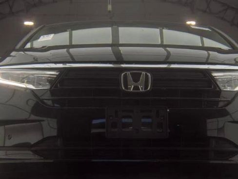 Used 2021 Honda Odyssey Touring image 4