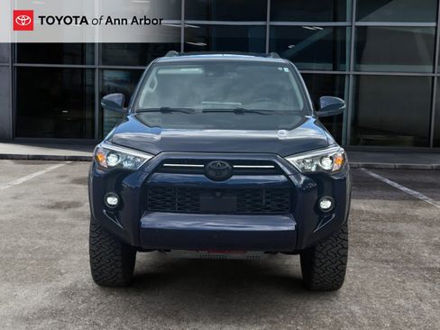 Used 2024 Toyota 4Runner SR5 Premium w/ Moonroof Package AWD/4WD image 6