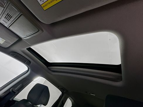 Used 2019 Honda CR-V EX image 25