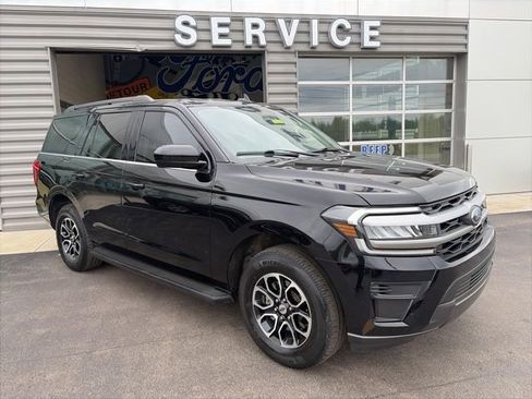 Used 2023 Ford Expedition XL AWD/4WD image 4