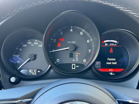 Certified 2025 Porsche Macan image 29