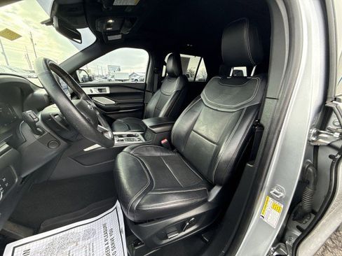 Used 2020 Ford Explorer ST w/ Premium Technology Package image 13