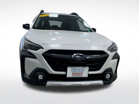 Used 2024 Subaru Outback Limited image 3