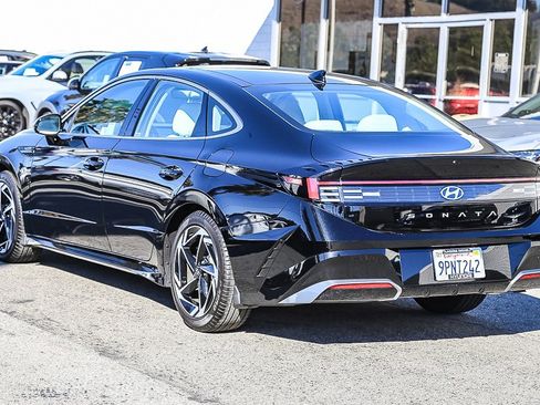 Certified 2024 Hyundai Sonata SEL w/ Convenience Package image 6