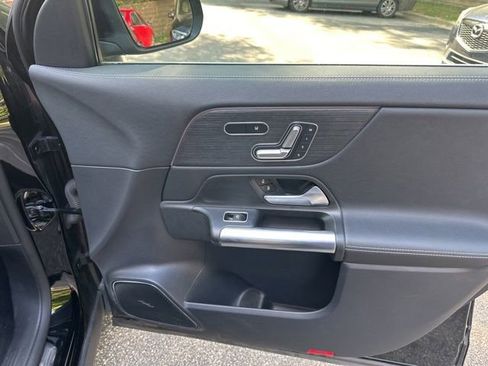 Used 2021 Mercedes-Benz GLA 250 image 19