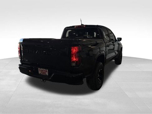 Used 2025 Chevrolet Colorado W/T image 5