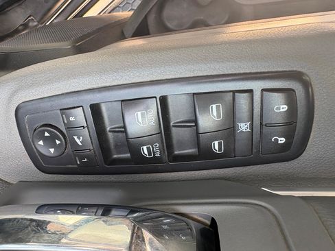 Used 2017 RAM 1500 Big Horn AWD/4WD image 17