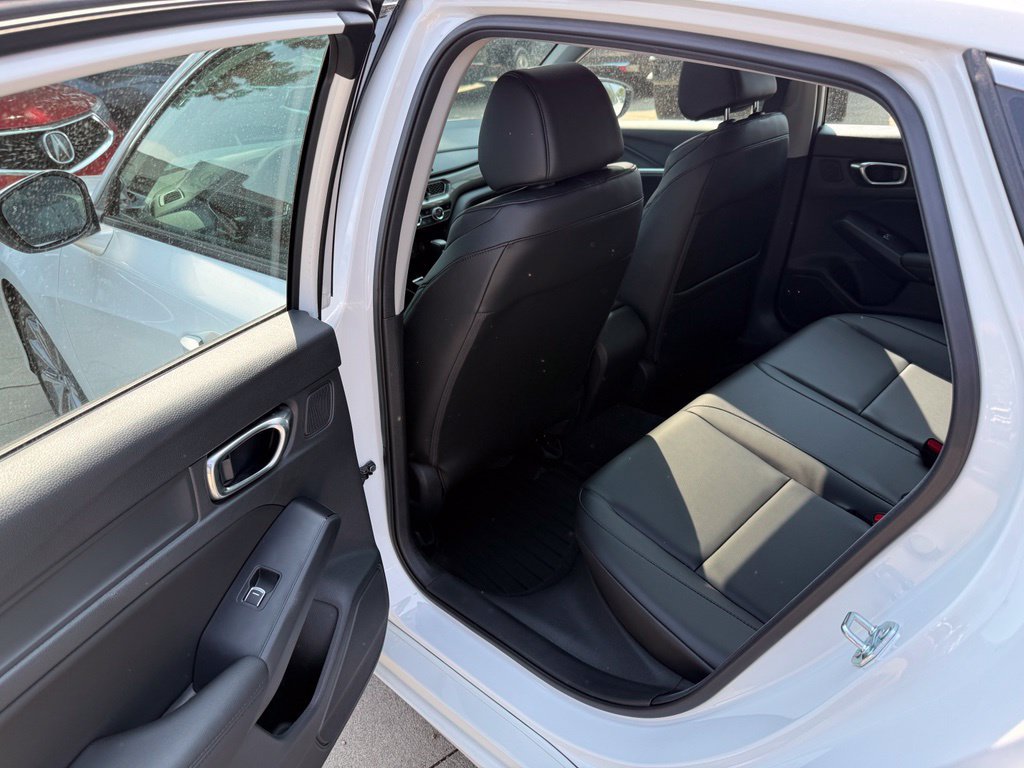 Certified 2026 Acura Integra FWD image 15