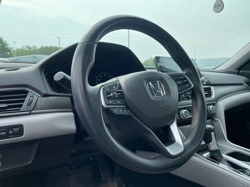 Used 2019 Honda Accord EX-L image 17