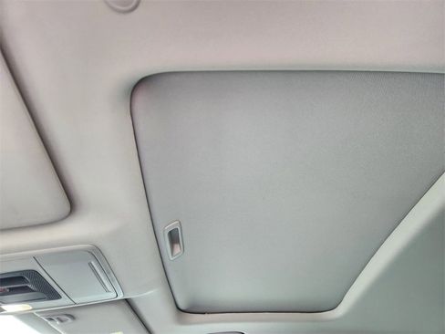 Used 2025 Honda Accord SE image 25