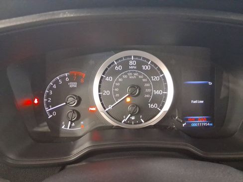 Used 2022 Toyota Corolla LE image 22