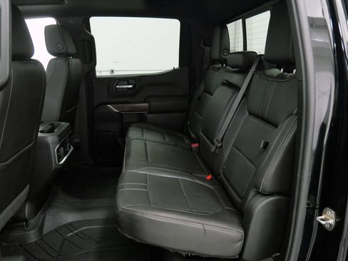 Used 2019 Chevrolet Silverado 1500 High Country w/ Technology Package AWD/4WD image 20