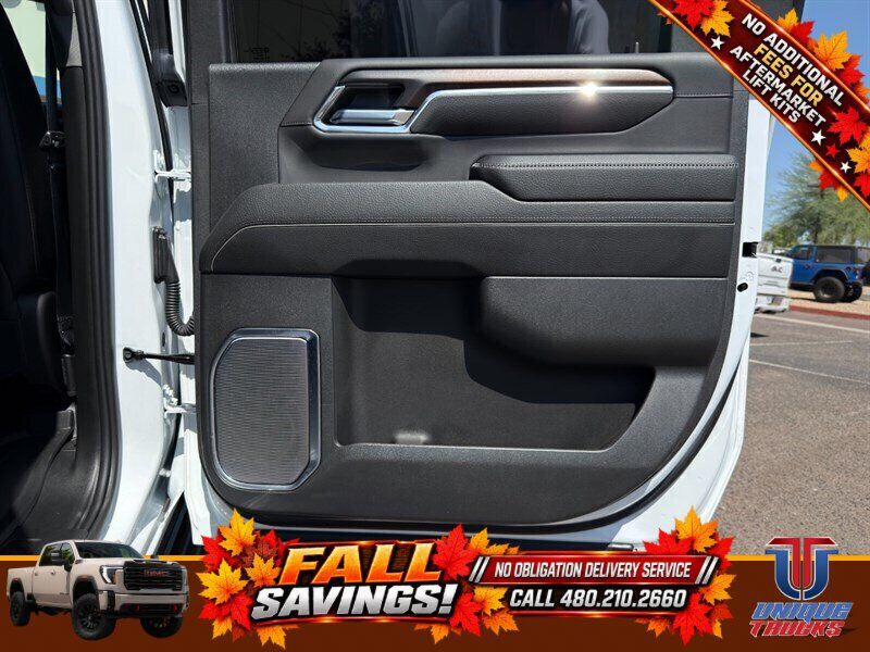 Used 2024 GMC Sierra 2500 Denali w/ Denali Reserve Package AWD/4WD image 27
