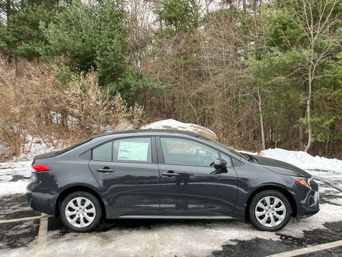 New 2026 Toyota Corolla LE image 6