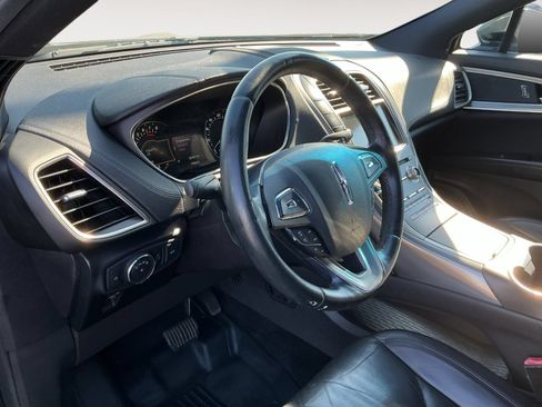 Used 2016 Lincoln MKX Select w/ Select Plus Package AWD/4WD image 10