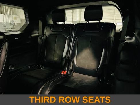 Used 2021 Jeep Grand Cherokee L Laredo RWD image 9