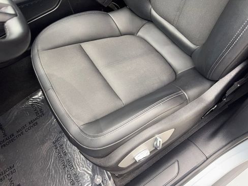 Used 2022 Porsche Macan image 27