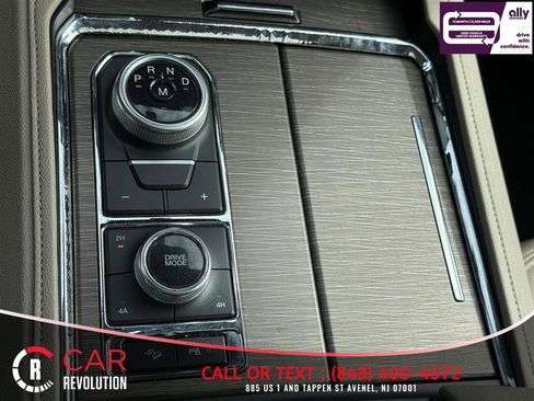 Used 2024 Ford Expedition Max Limited AWD/4WD image 36