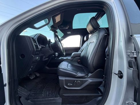 Used 2018 Ford Expedition Limited w/ Equipment Group 301A image 17