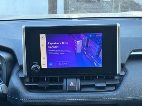 Used 2025 Toyota RAV4 LE image 18